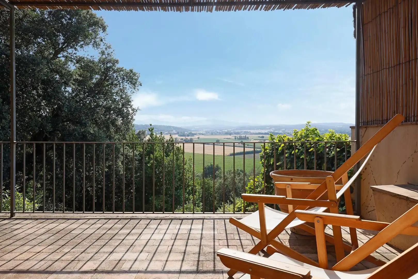 Terrassa de Finca rústica en venda en La Bisbal d'Empordà amb Aire condicionat, Calefacció i Terrassa