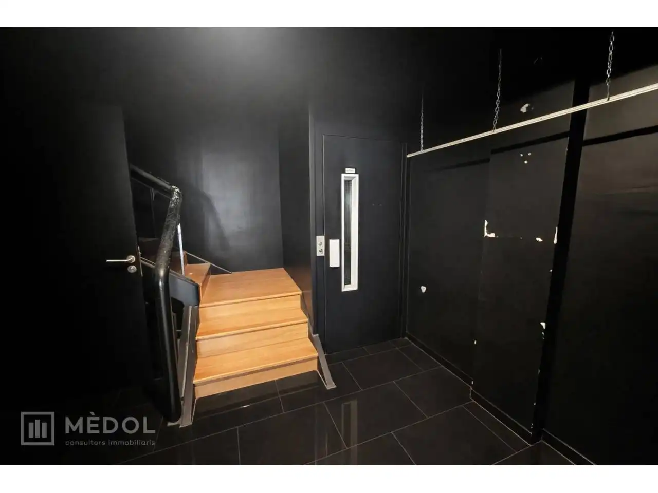 Local de lloguer en Eixample