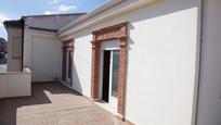 Exterior view of House or chalet for sale in Mengíbar  with Terrace and Balcony