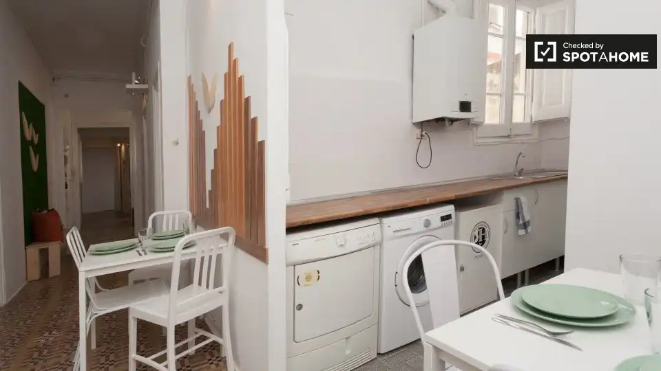 Kitchen of Flat for rent in Barcelona  with Air Conditioner, Heating and Furnished