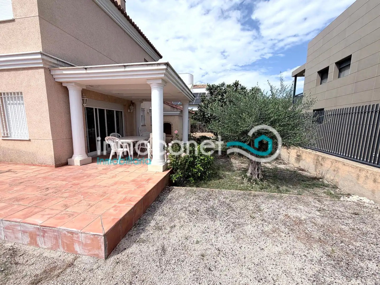 Houses for sale in Oliva, Valencia