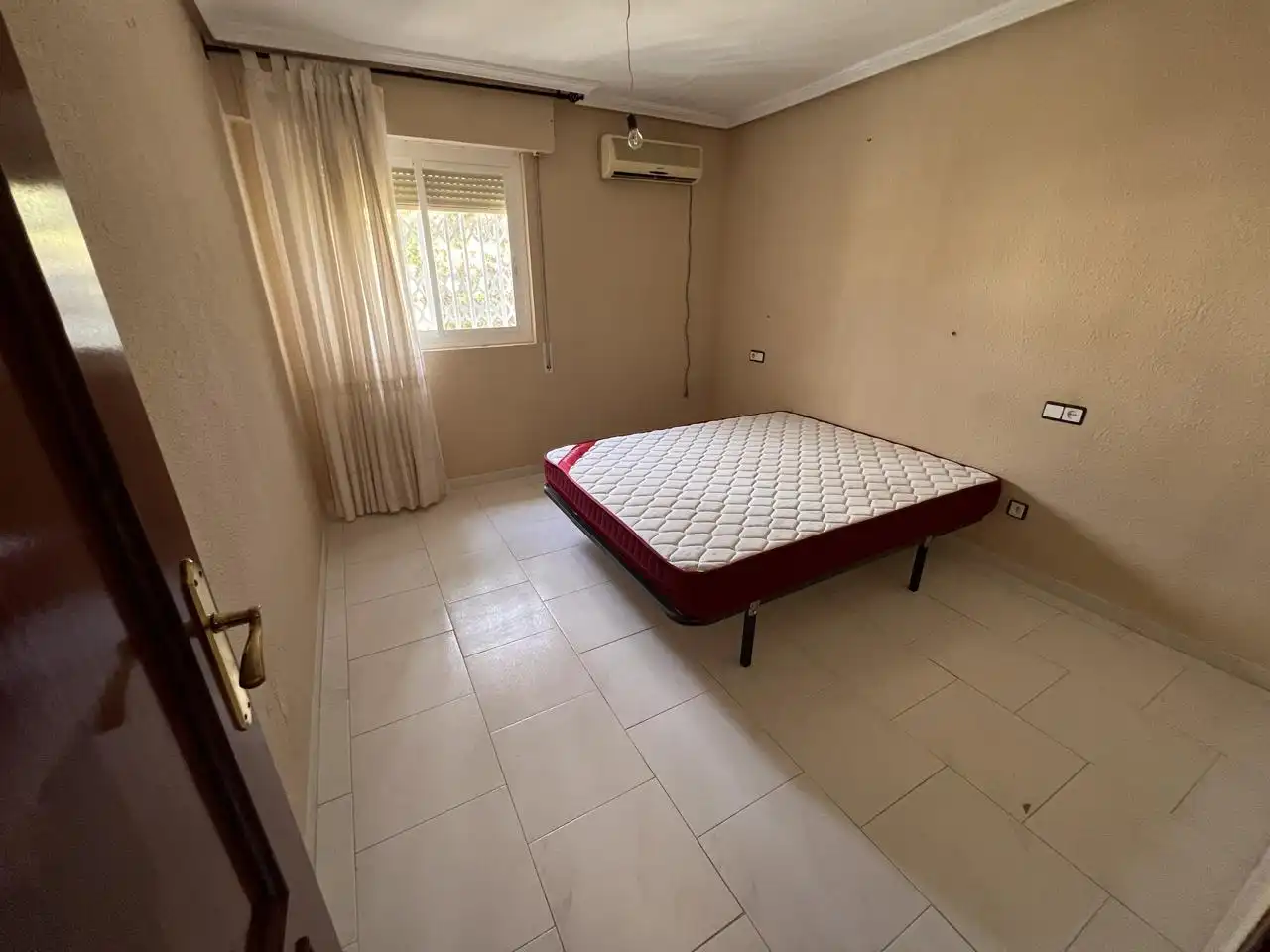 Wohnung zur Miete in Gonzalo De Berceo, Arrayanes