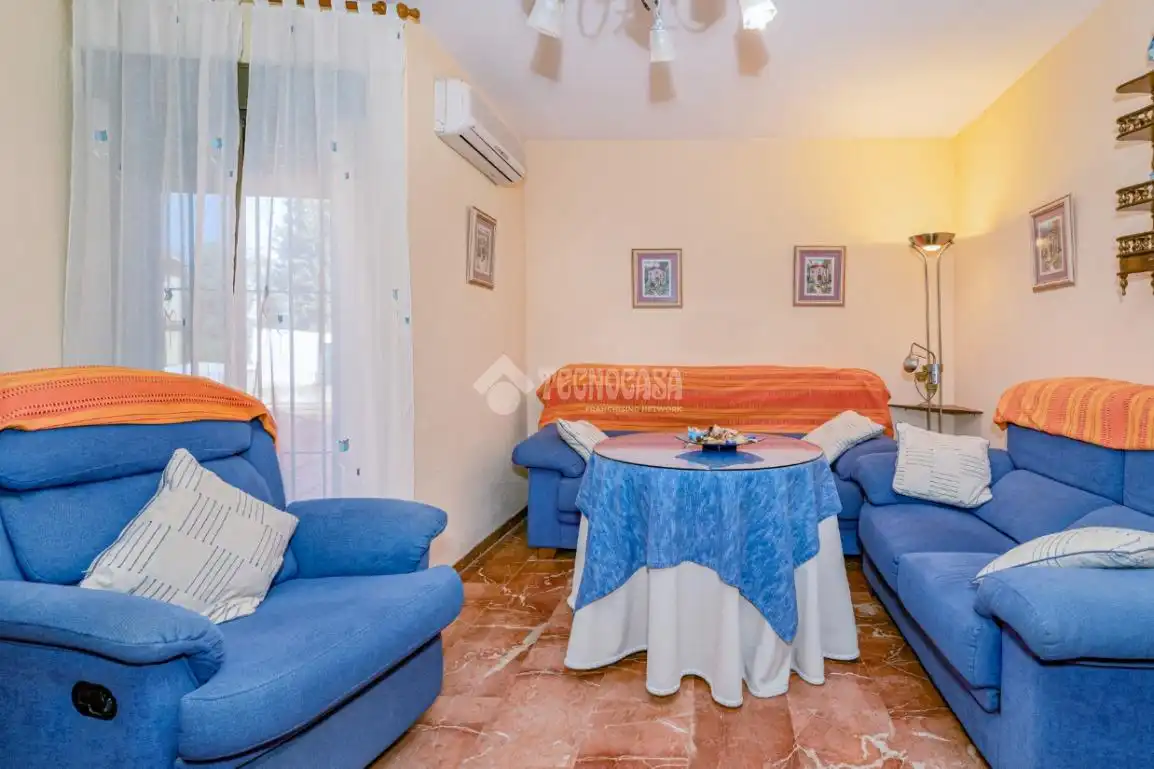 Living room of Detached homes for sale in Granada  with Terrace and Balcony