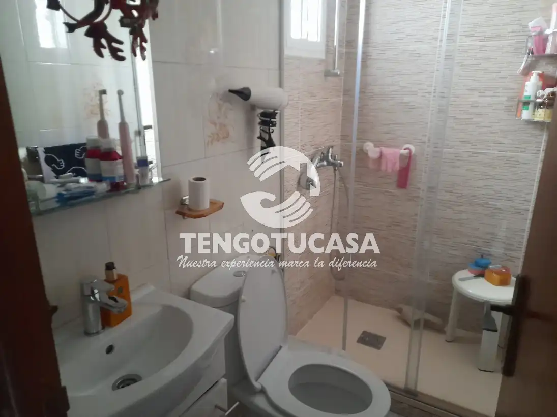 Badezimmer von Wohnung zum Verkauf in Madrid