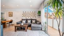 Living room of Flat for sale in Sant Boi de Llobregat  with Air Conditioner, Heating and Parquet flooring