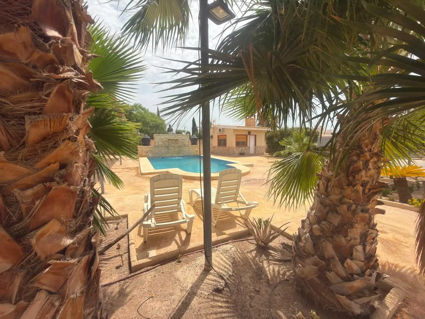 Piscina de Casa o xalet en venda en Alicante / Alacant amb Aire condicionat, Calefacció i Jardí privat