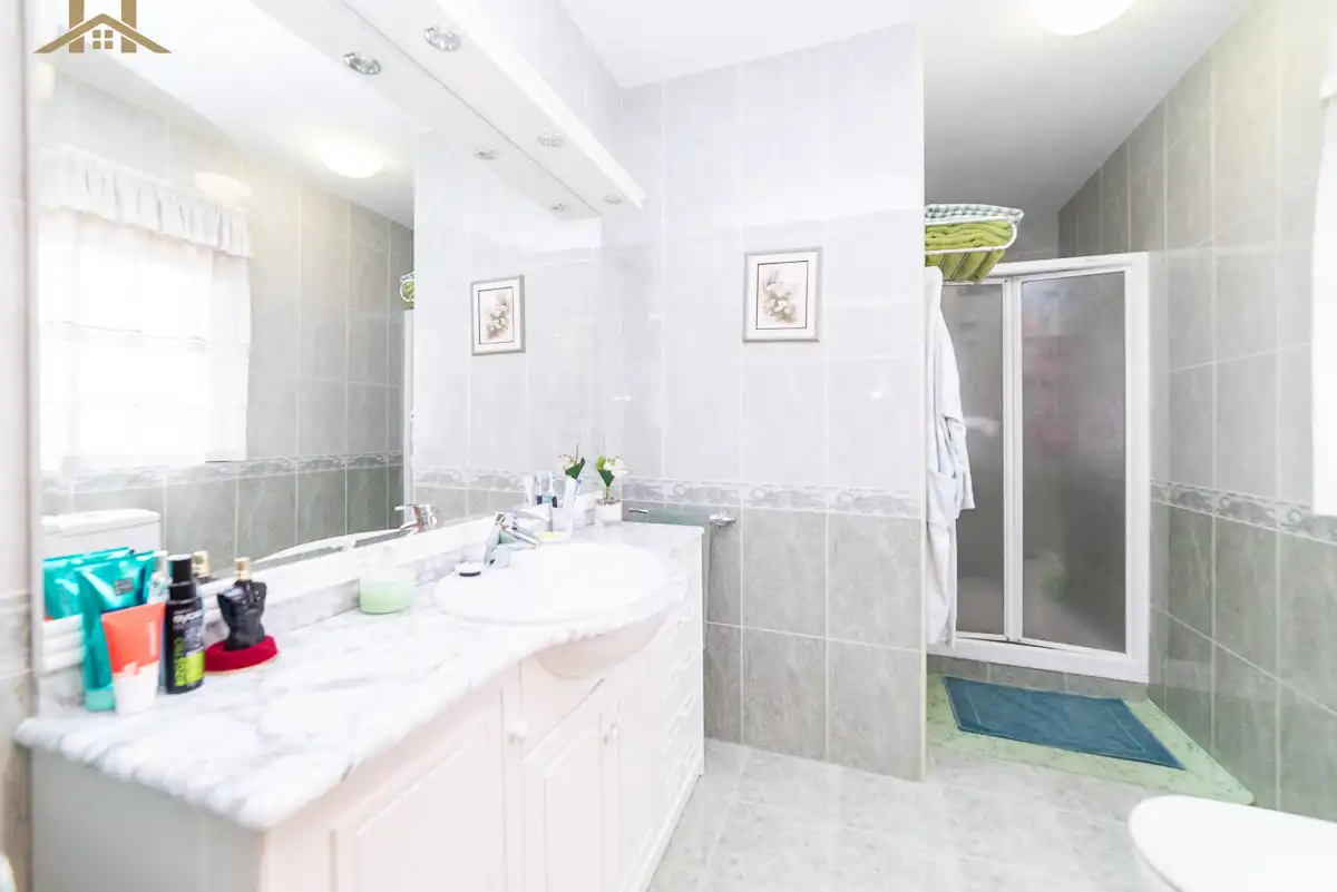 Baño de Casa o chalet en venta en Cubas de la Sagra con Calefacción, Jardín privado y Piscina