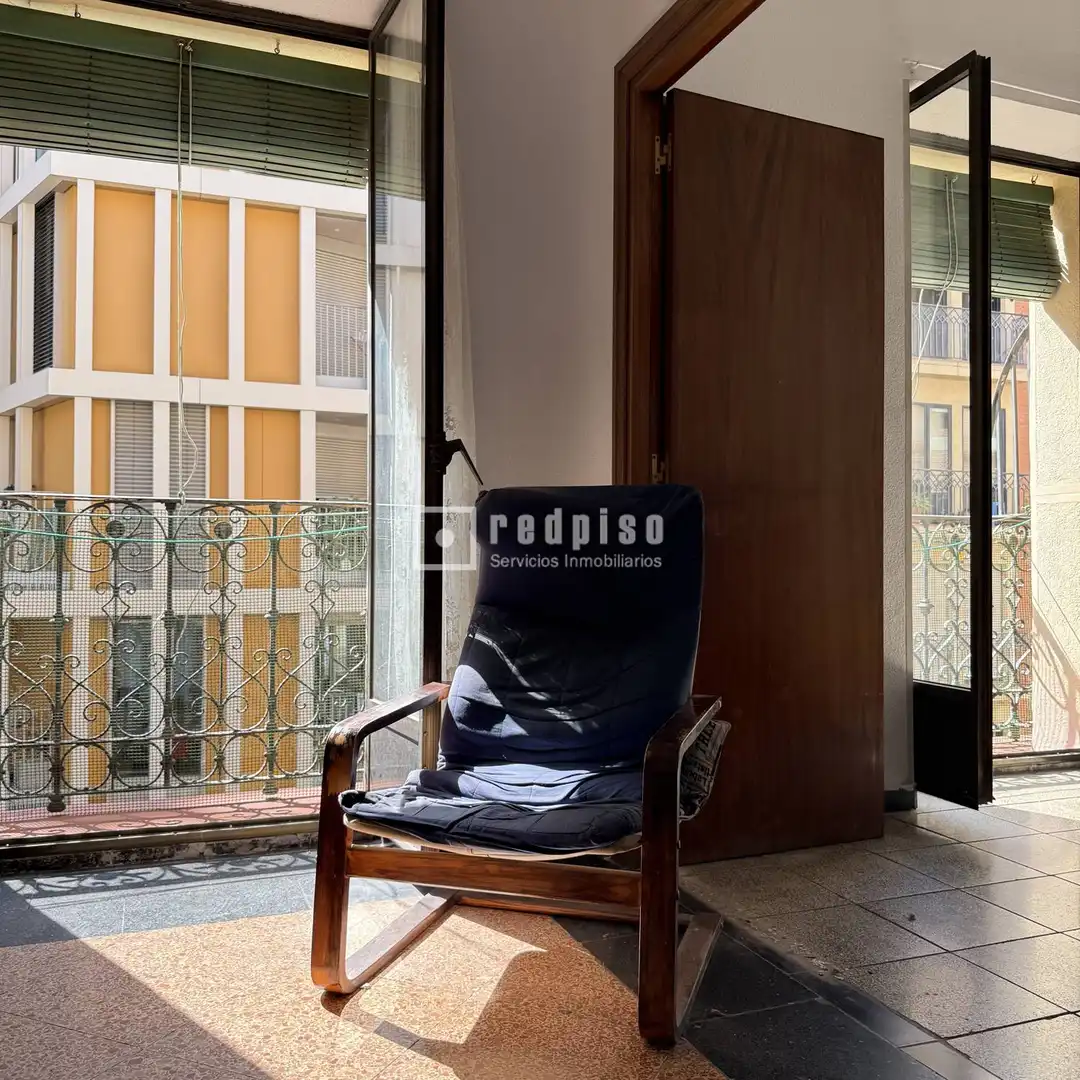 Bedroom of Flat for sale in Madrid  with Heating, Terrace and Furnished