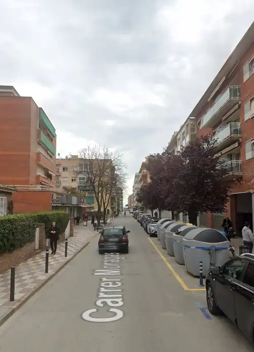 Flat for sale in Carrer Moragas i Barret