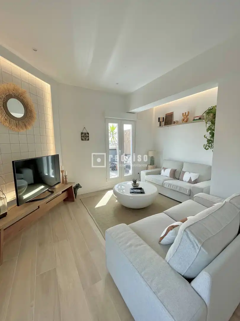 Sala de estar de Ático en venta en Madrid con Aire acondicionado, Calefacción y Terraza