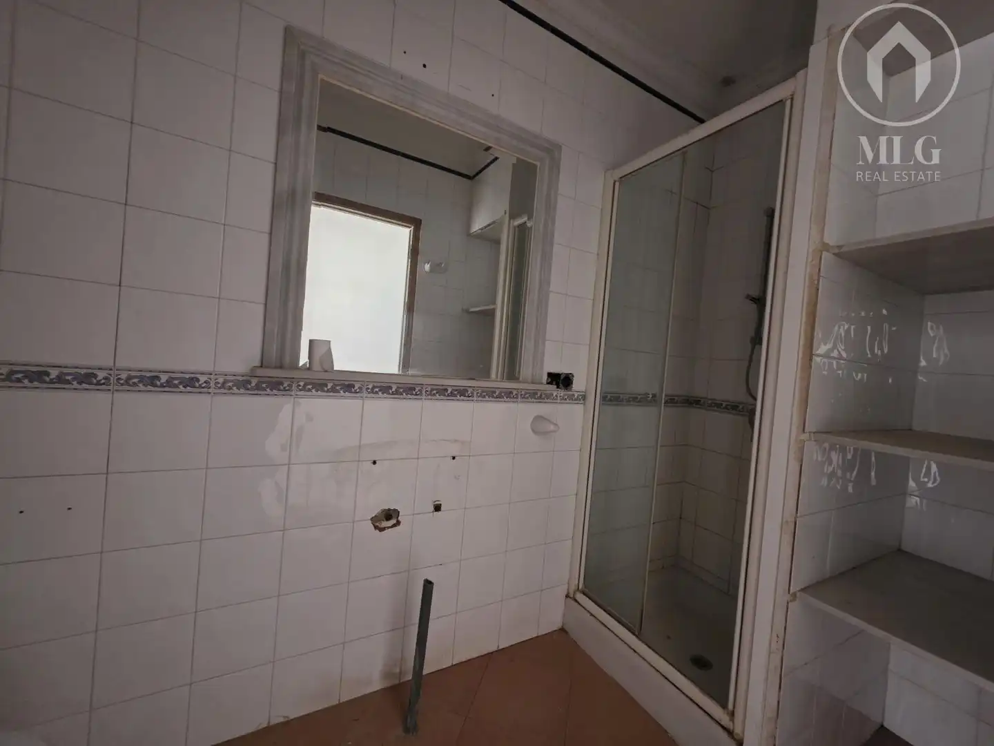 Bany de Casa o xalet en venda en Alameda