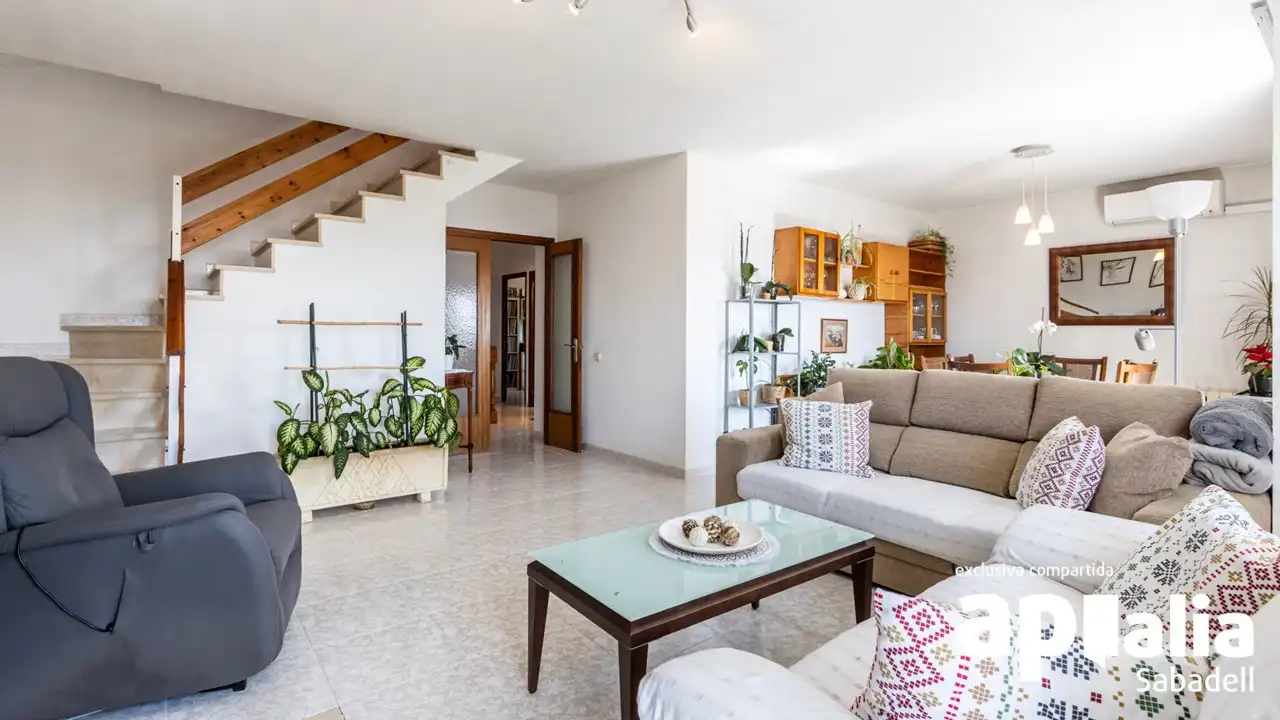 Sala de estar de Casa o chalet en venta en Caldes de Montbui con Calefacción, Jardín privado y Terraza