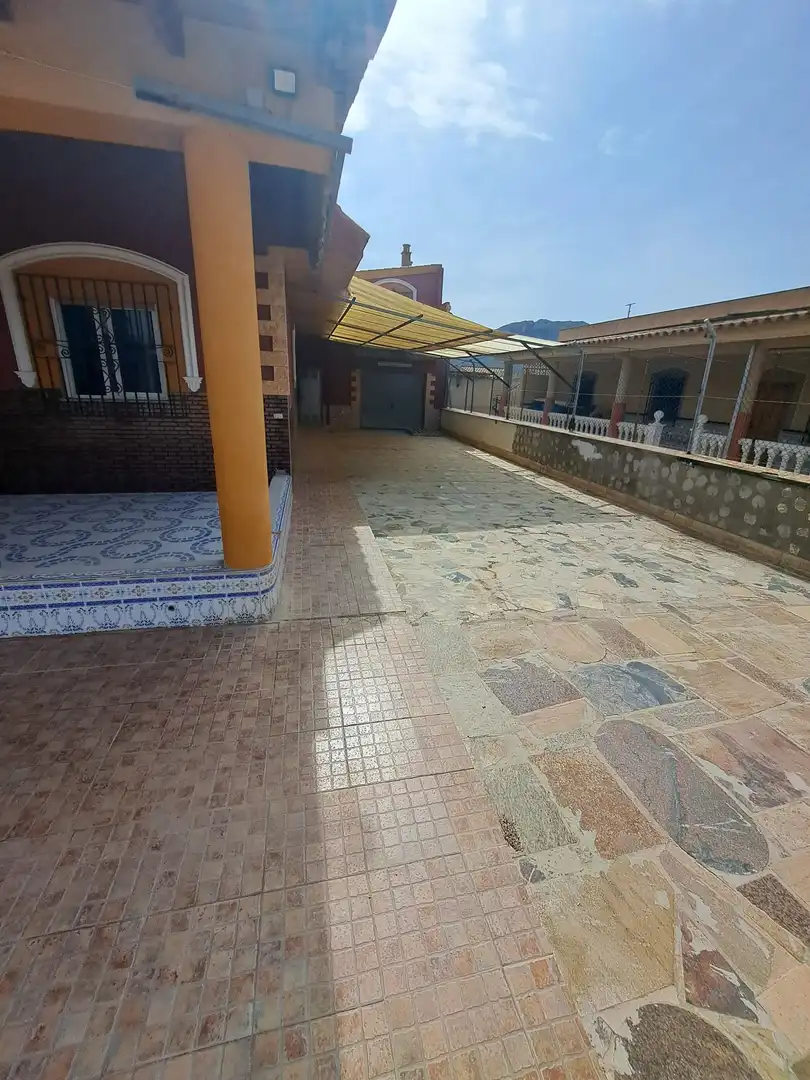 Parkplatz von Einfamilien-Reihenhaus zum Verkauf in Águilas