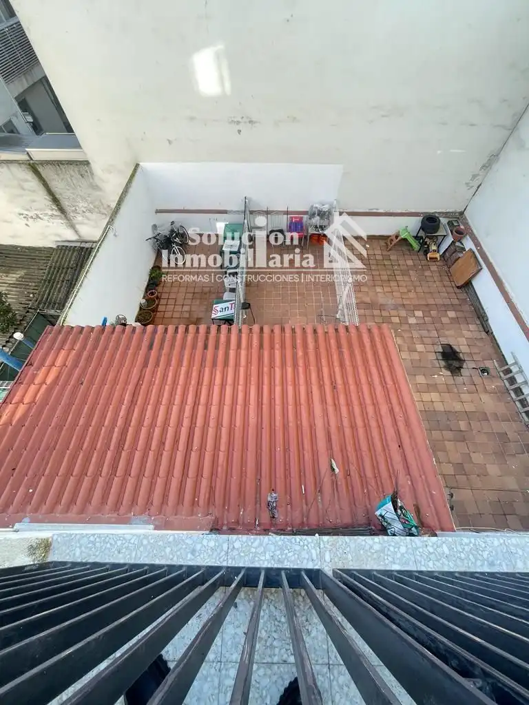 Vista exterior de Edificio en venta en Santa Marta de Tormes