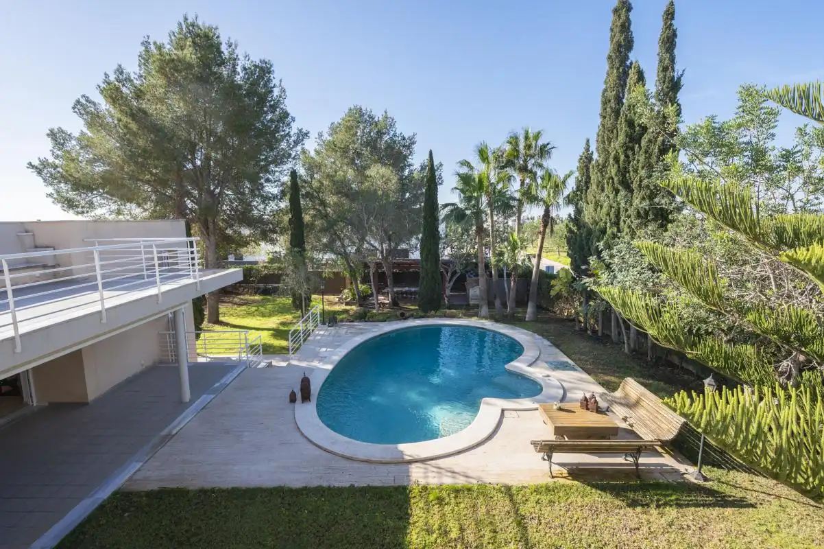 Piscina de Casa o chalet de alquiler en Sant Josep de sa Talaia con Aire acondicionado, Calefacción y Jardín privado