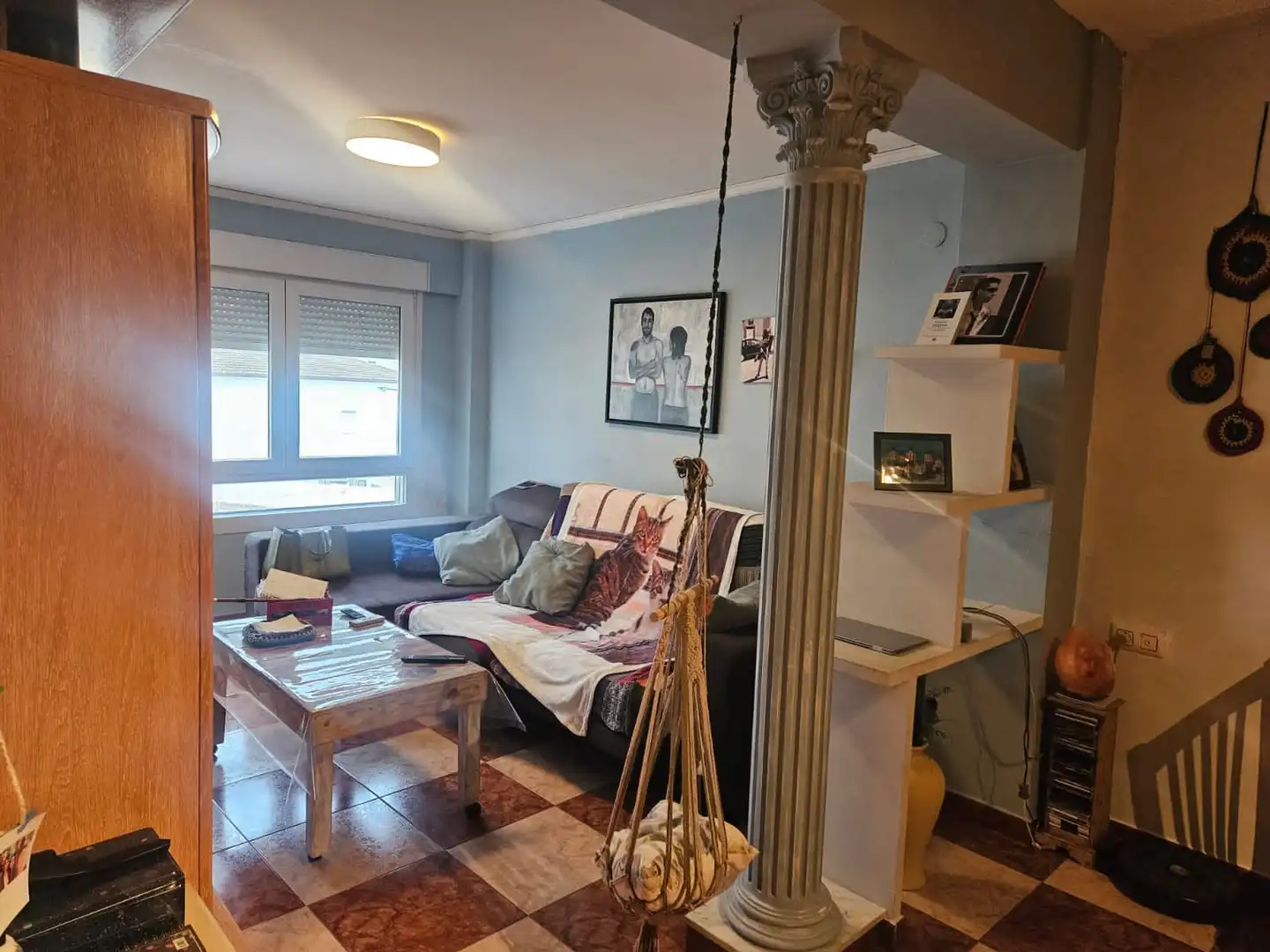 Living room of Flat for sale in Ador  with Air Conditioner, Storage room and Oven