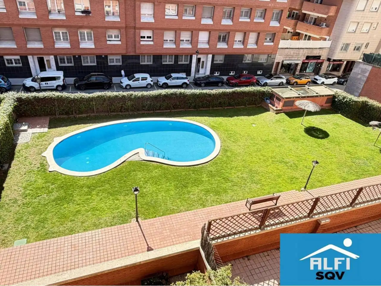 Piscina de Dúplex en venda en Sant Quirze del Vallès amb Calefacció, Terrassa i Traster