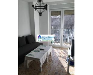 Living room of Flat to rent in Salamanca Capital  with Heating, Furnished and Balcony