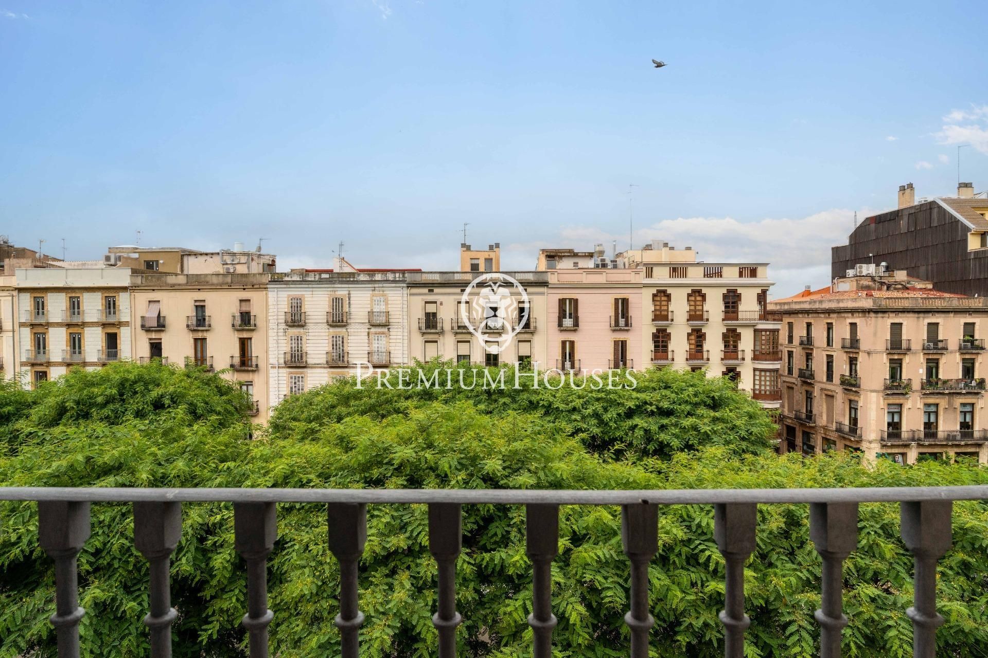 Vista exterior de Piso en venta en  Tarragona Capital con Calefacción, Parquet y Balcón