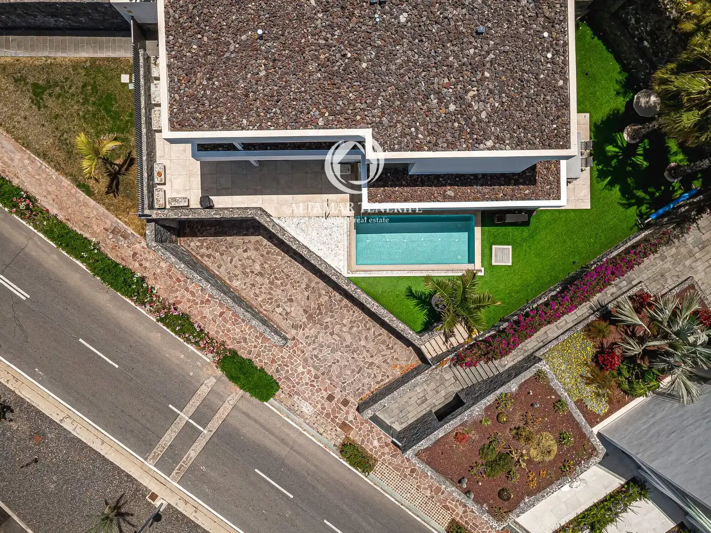 Vista exterior de Casa o chalet de alquiler en Guía de Isora con Terraza, Trastero y Piscina