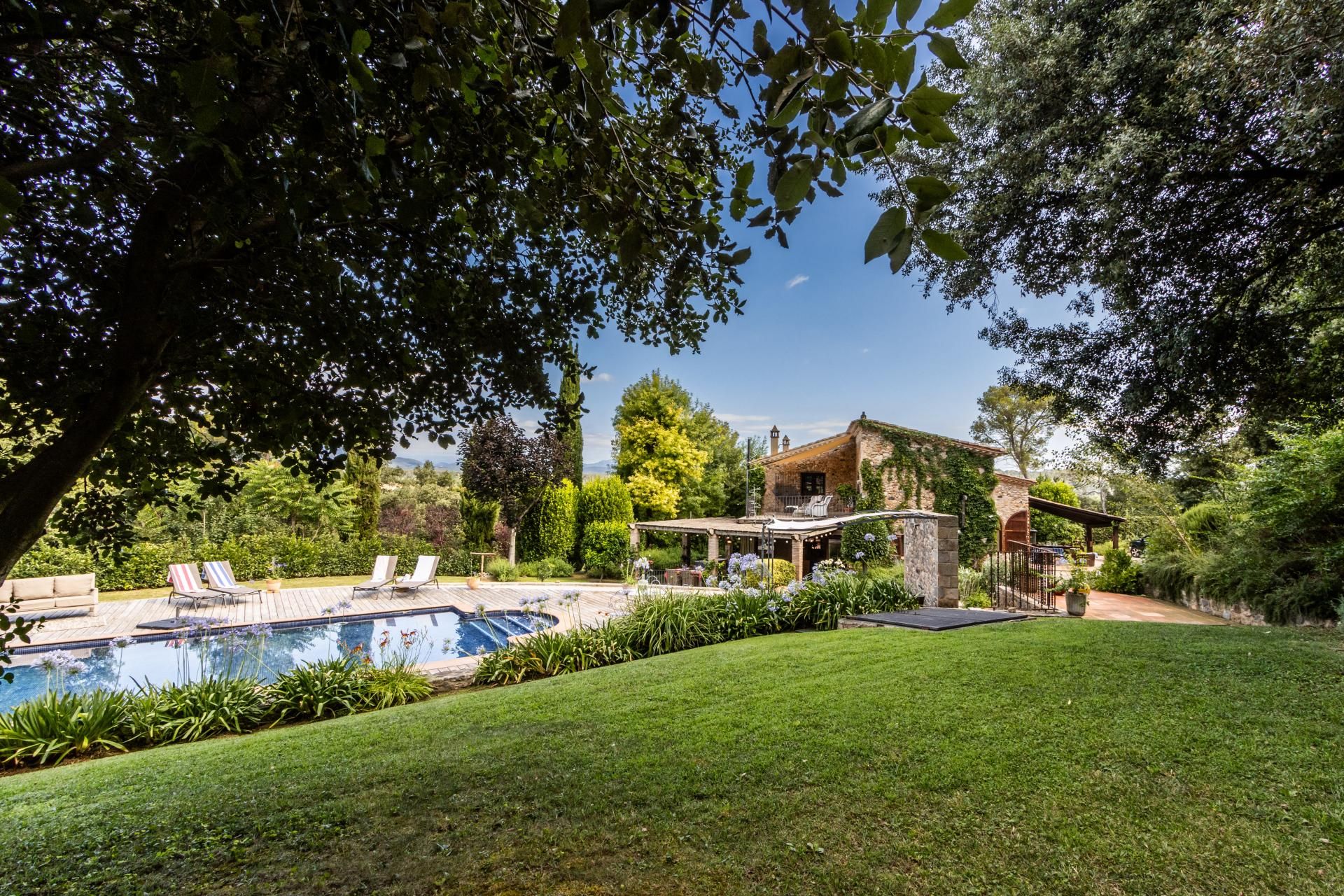 Garden of Country house for sale in Esponellà  with Heating, Private garden and Terrace