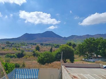 Doppelhaushälfte mit Garten zum Verkauf in Pedanías Oeste
