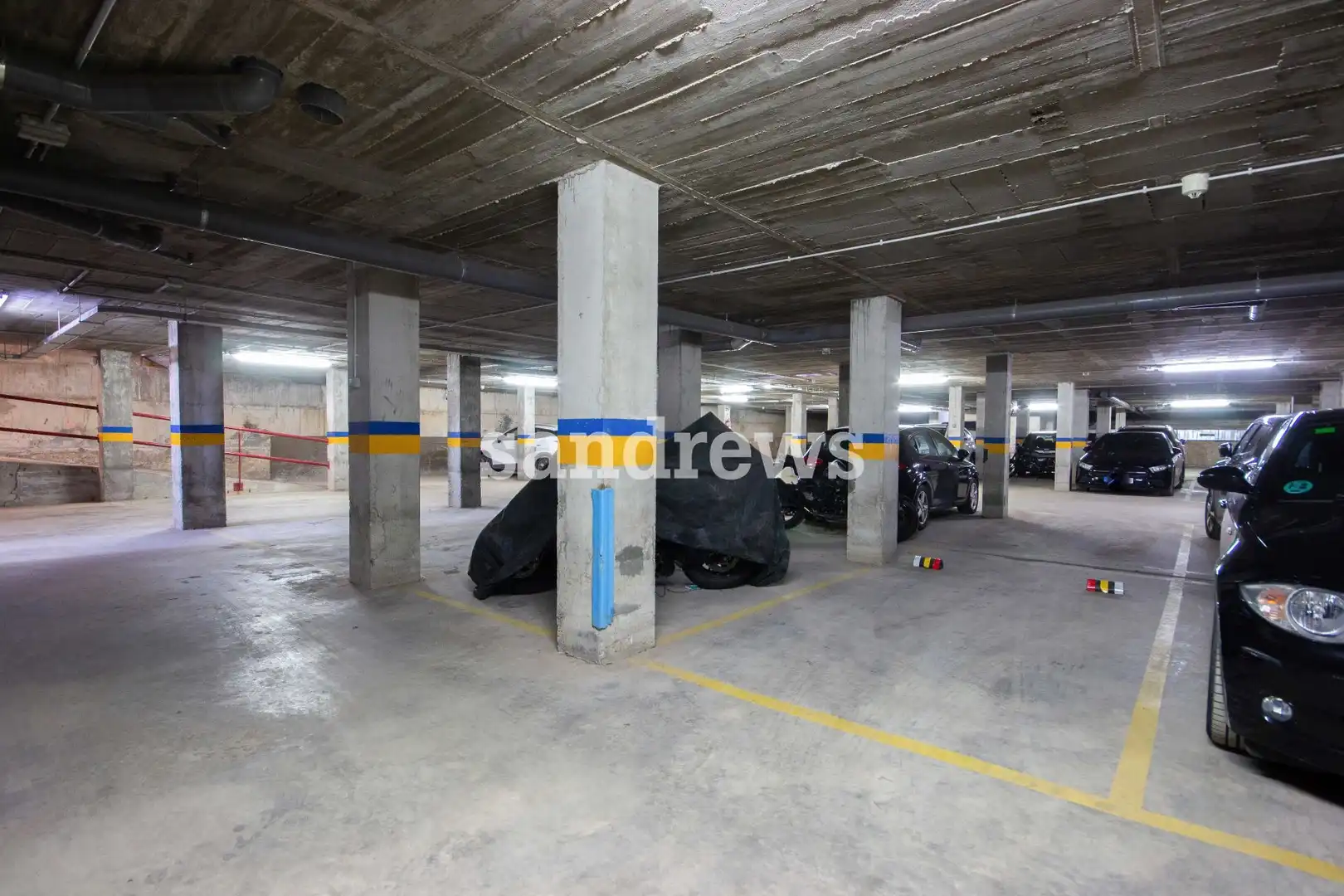 Parkplatz von Wohnung zum Verkauf in Figueres mit Klimaanlage und Heizung