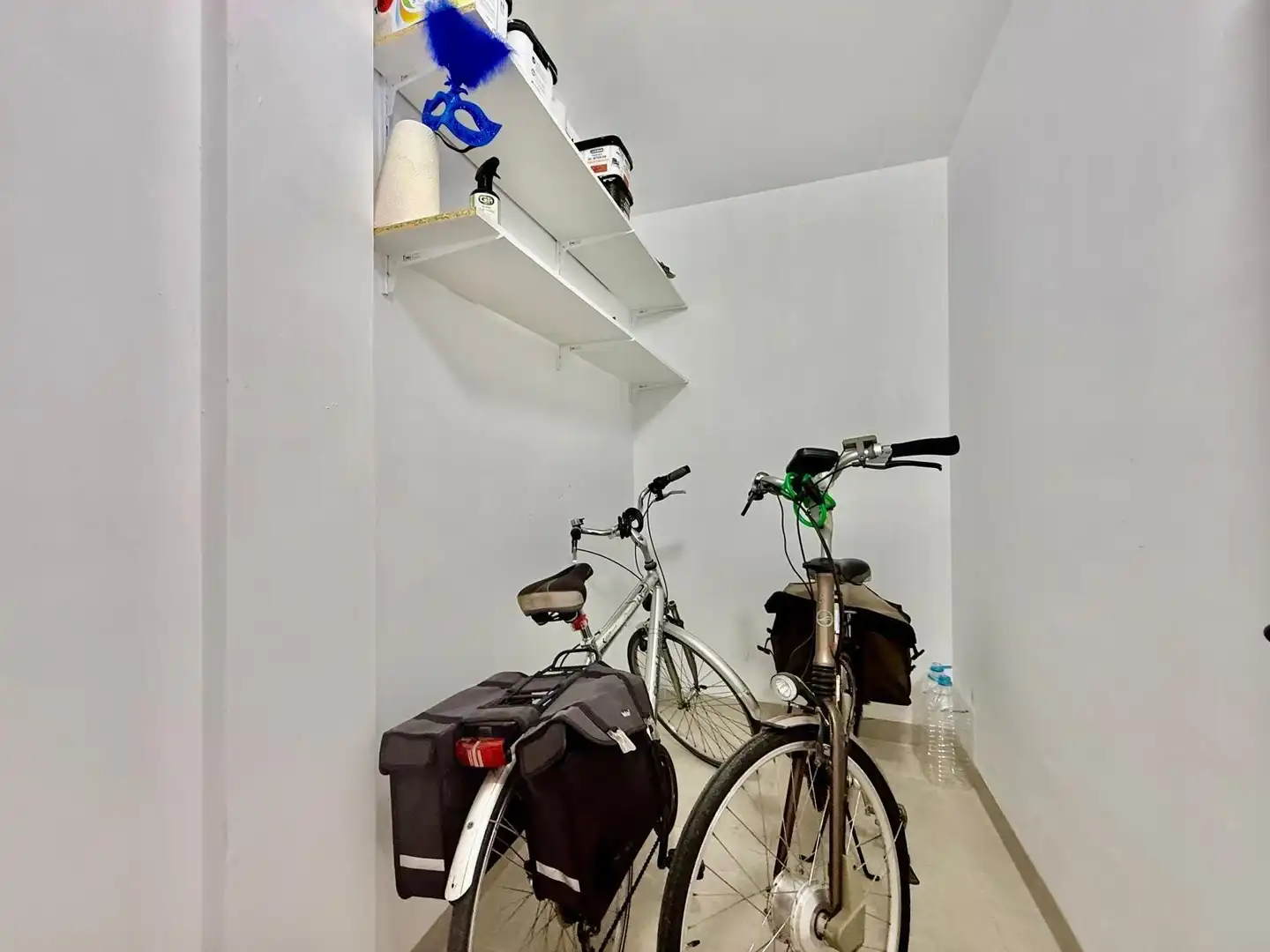 Parkplatz von Dachboden zum Verkauf in San Pedro del Pinatar mit Klimaanlage, Heizung und Privatgarten
