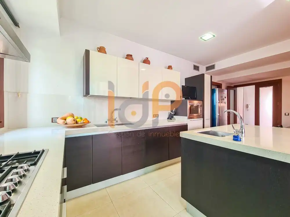Cocina de Casa o chalet en venta en Huércal-Overa con Aire acondicionado, Calefacción y Jardín privado