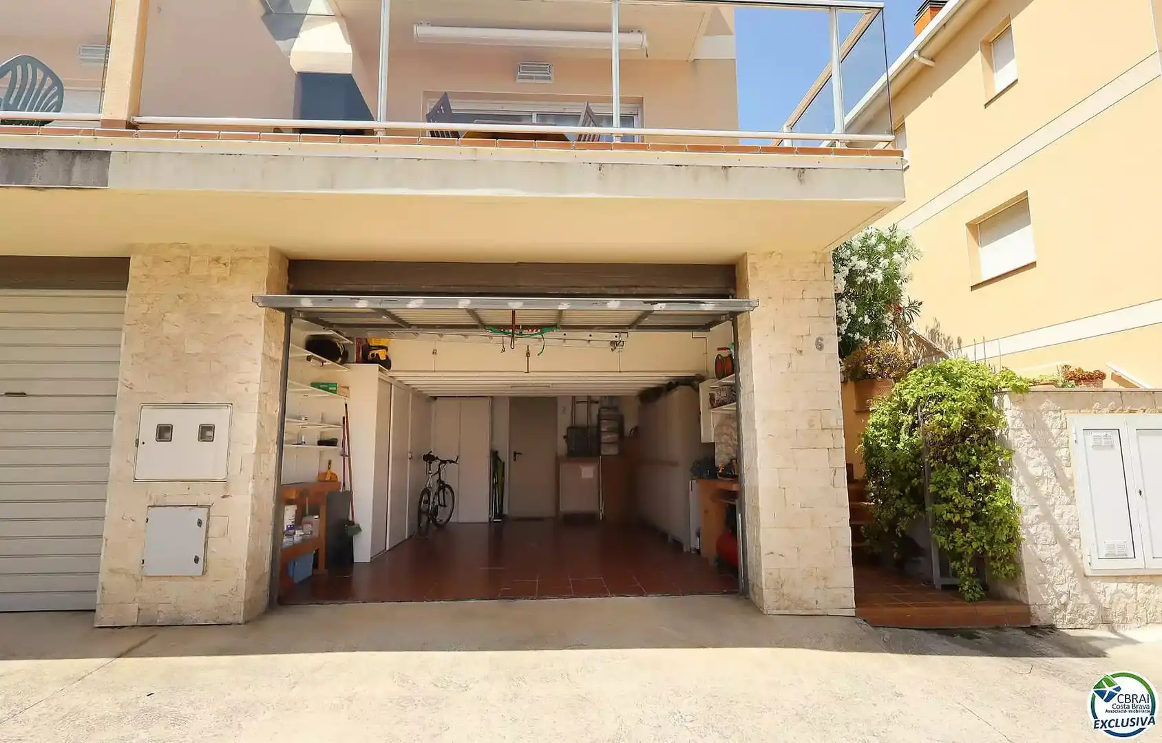 Exterior view of Houses for sale in Llançà  with Air Conditioner, Heating and Terrace