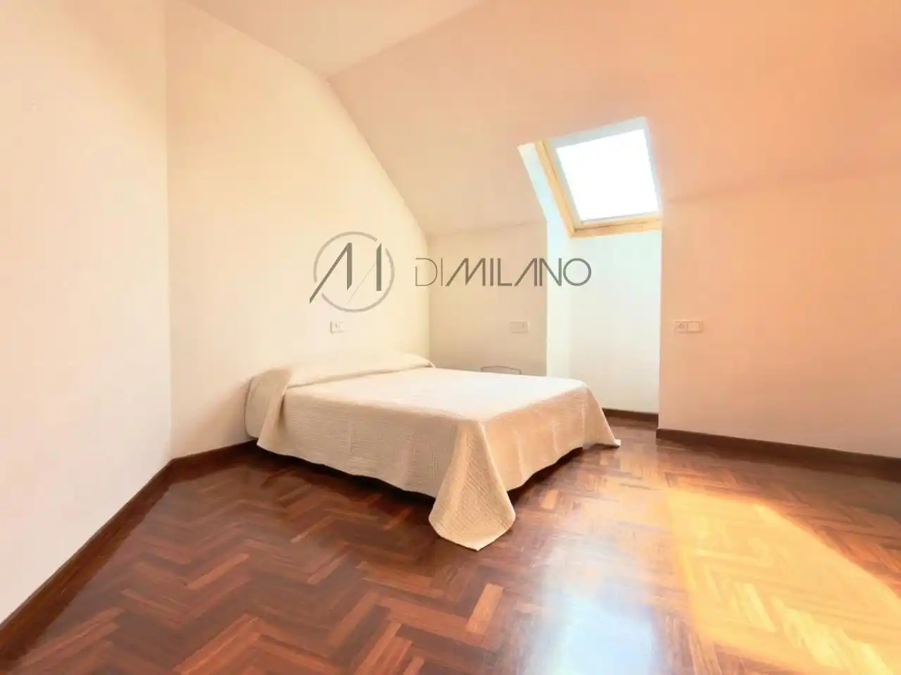 Bedroom of Flat for rent in Vigo   with Heating, Terrace and Storage room
