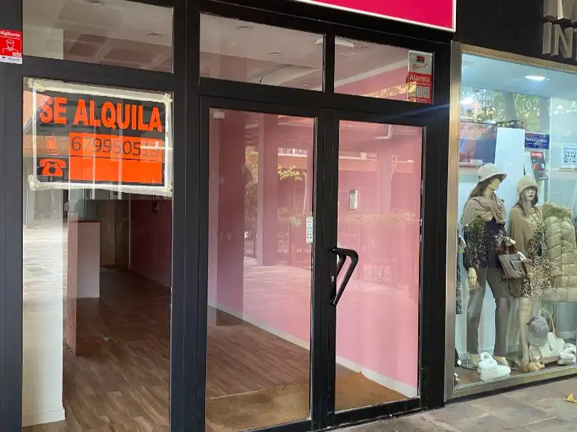 Local de lloguer a Tres Cantos, Madrid