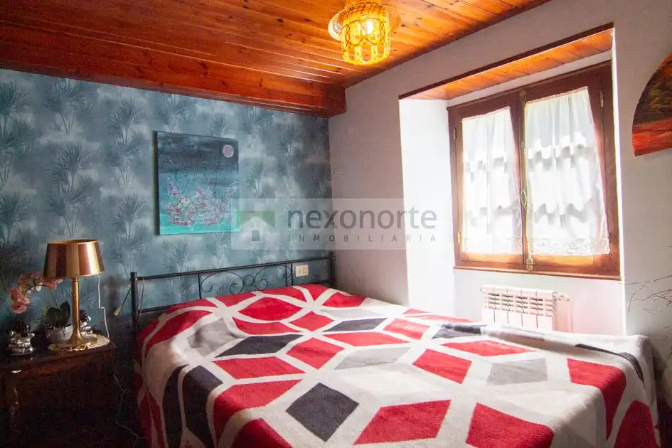Bedroom of Country homes for sale in Muras  with Heating and Storage room