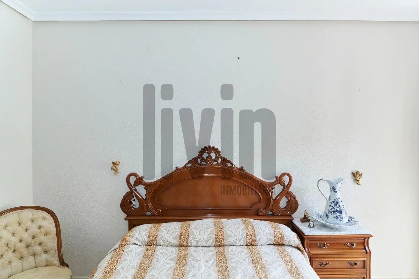 Bedroom of Flat for sale in Jaén  with Air Conditioner and Heating