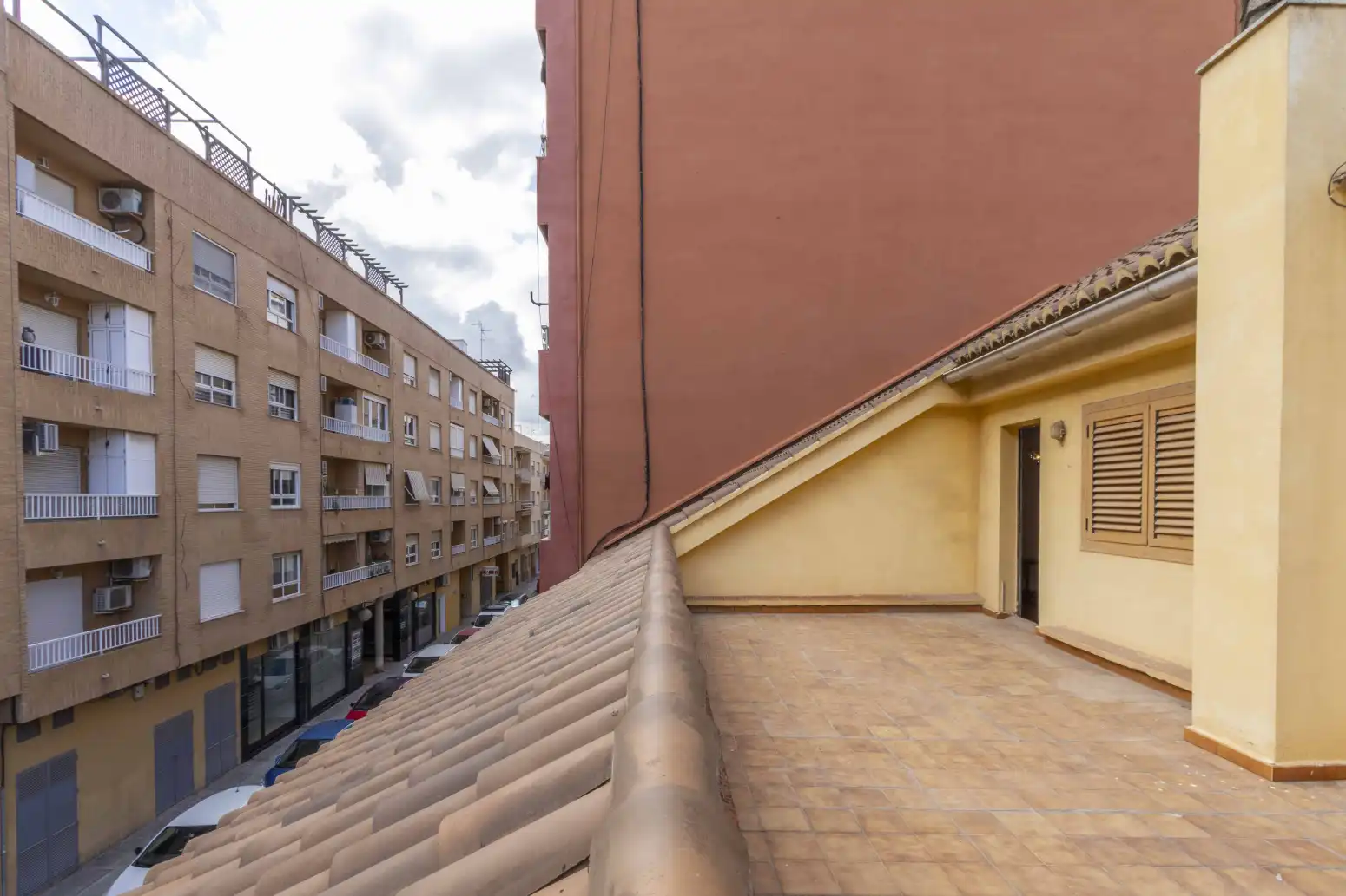 Terrassa de Casa adosada en venda en Sagunto / Sagunt amb Terrassa i Balcó