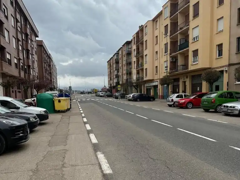 Außenansicht von Wohnung zum Verkauf in Fuenmayor