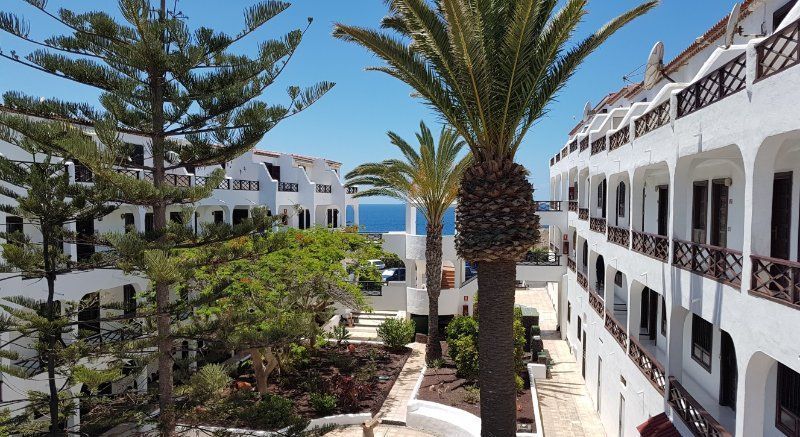Exterior view of Study to rent in Arona  with Terrace, Furnished and Community pool