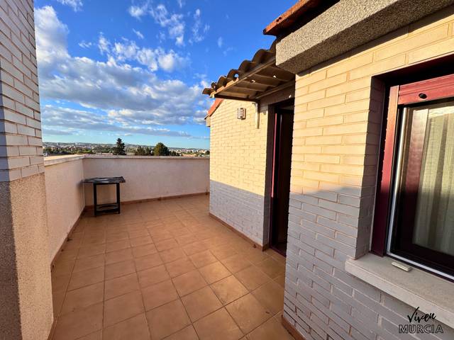 Ático en Venta en Senda de Granada en Juan de Borbón