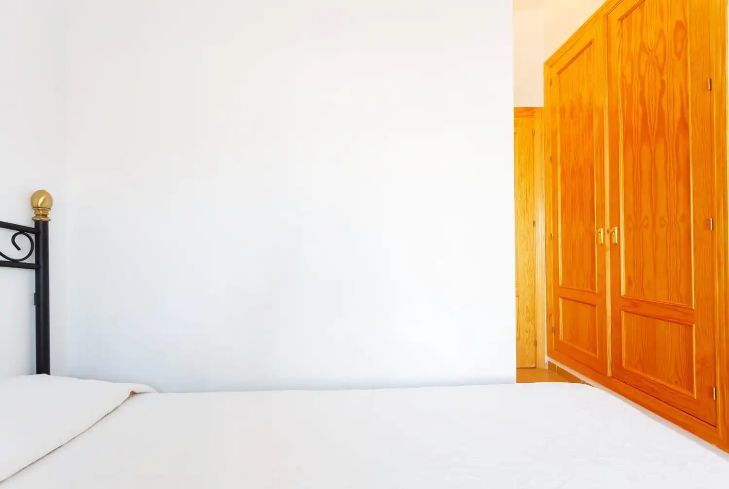 Apartamento con terraza en venta en Las Palmeras - Dehesilla, imagen 13