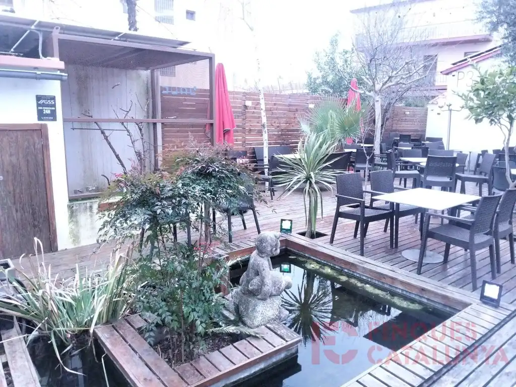 Locale commerciale in cessione a Calle Puigmal, imagen 44