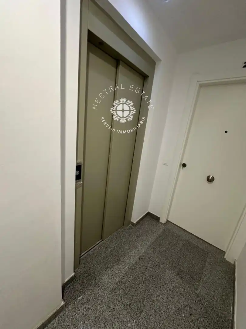 Duplex with lift for sale in Vilanova, imagen 8