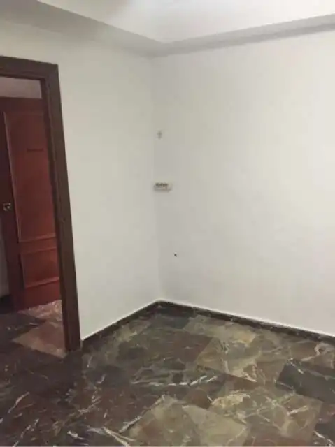 Oficina de alquiler en Jaén