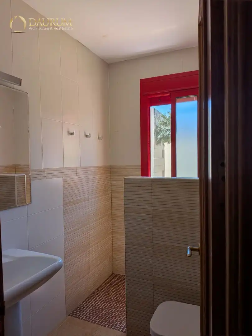 Baño de Piso en venta en Teatinos - Universidad