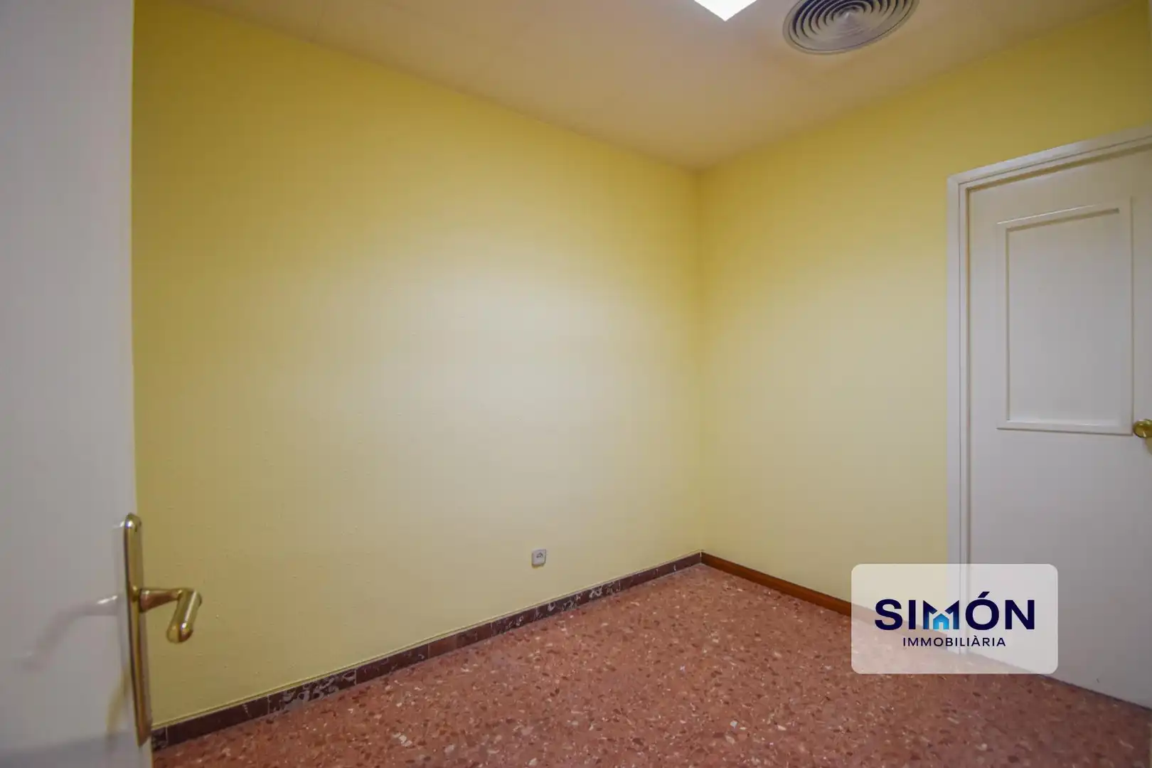 Local comercial en venda a Centre - Passeig i Rodalies, imagen 7