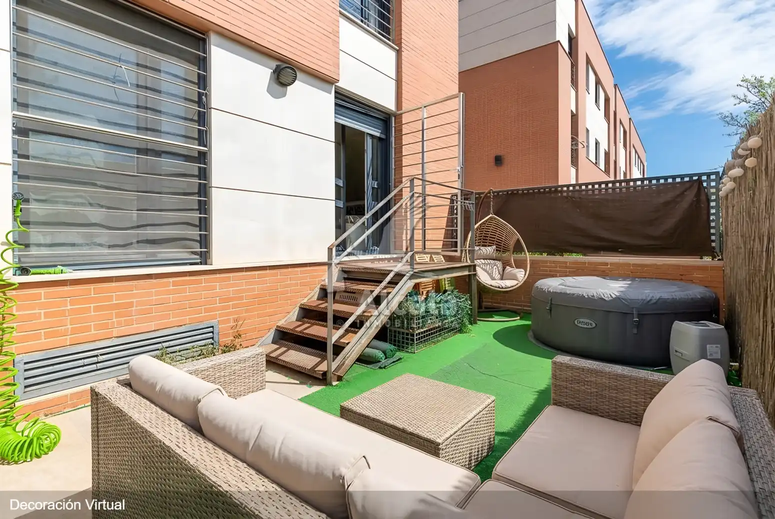 Terrassa de Pis en venda en Alcalá de Henares amb Aire condicionat, Calefacció i Jardí privat