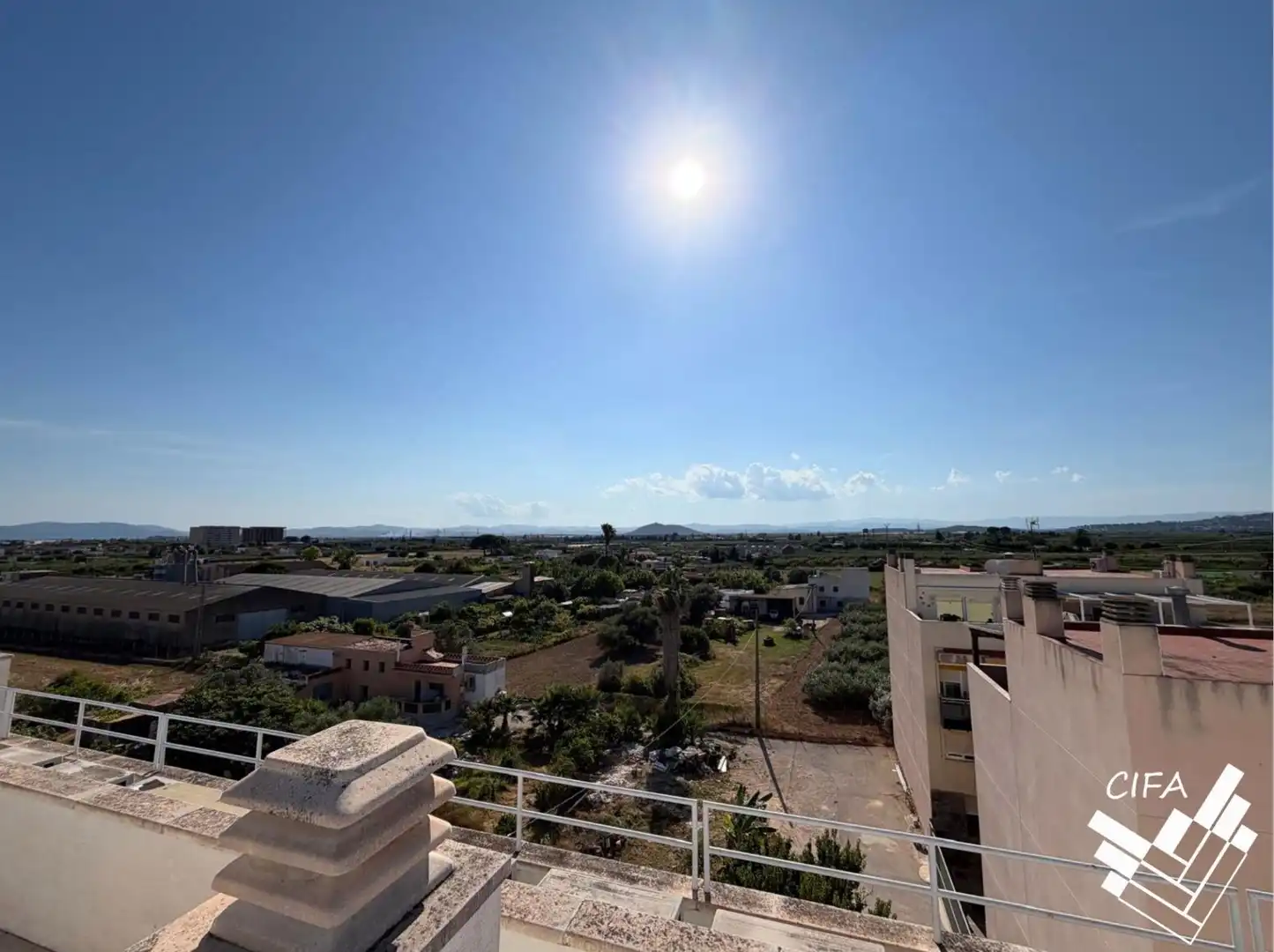 Vista exterior de Piso en venta en Vinaròs con Aire acondicionado, Terraza y Balcón