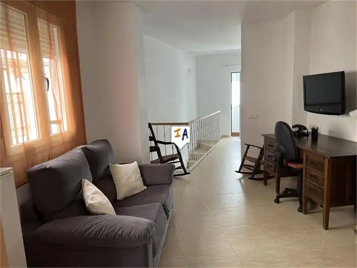 Detached homes for sale in Luque  with Air Conditioner and Internet