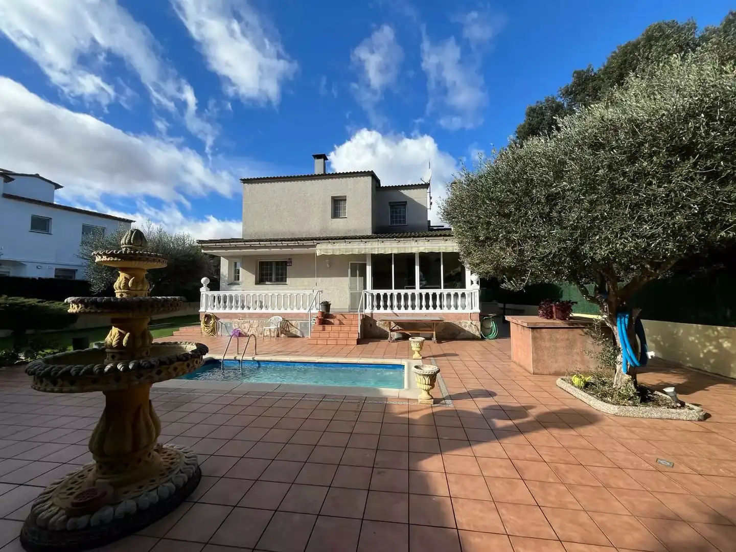 Vista exterior de Casa o xalet en venda en Avinyonet de Puigventós amb Aire condicionat, Calefacció i Terrassa