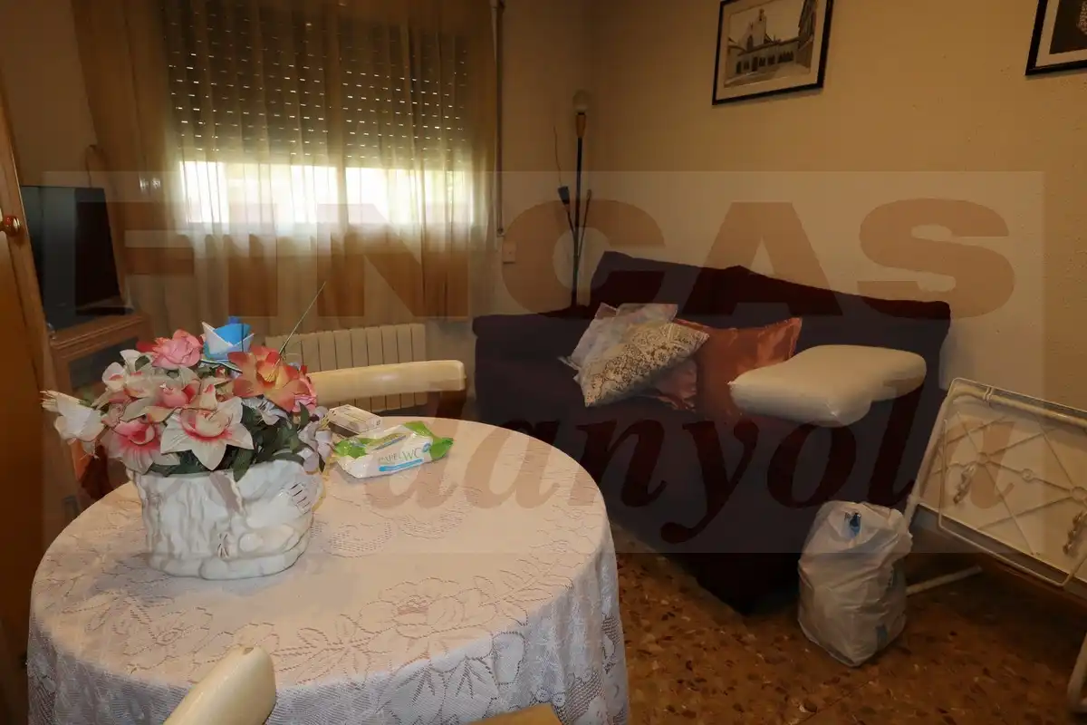 Sala d'estar de Pis en venda en Cerdanyola del Vallès amb Calefacció i Balcó