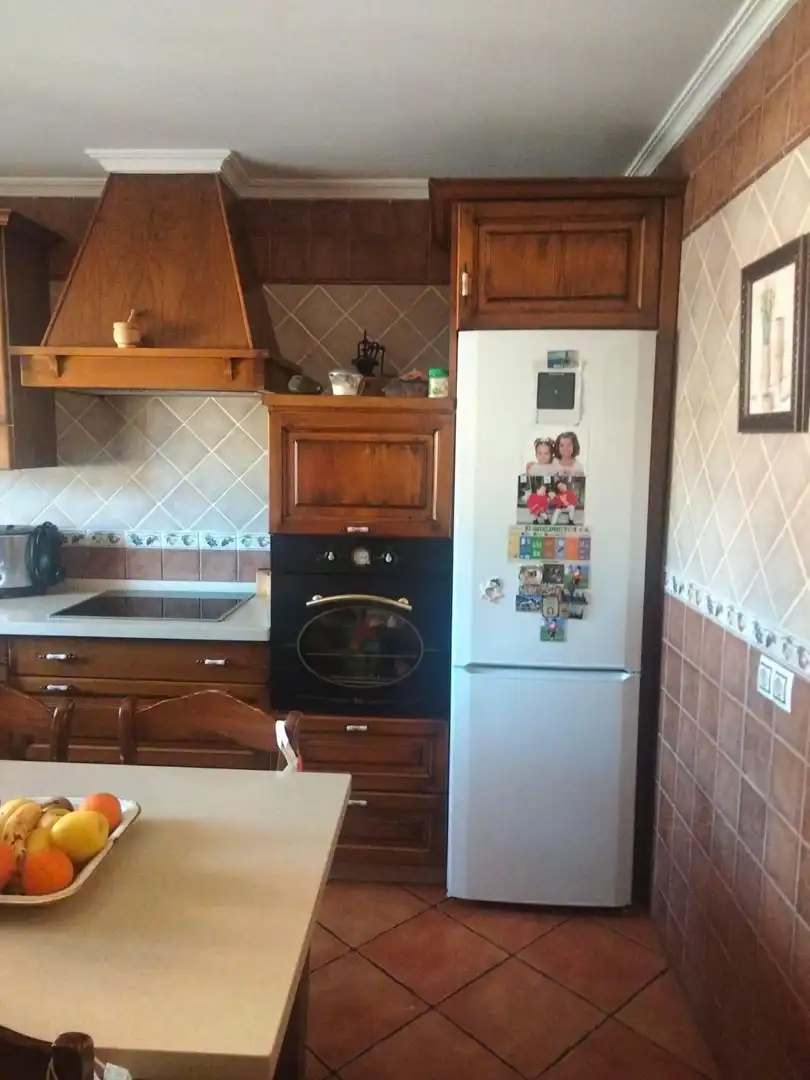Cocina de Casa o chalet en venta en Chiclana de la Frontera con Aire acondicionado, Jardín privado y Trastero